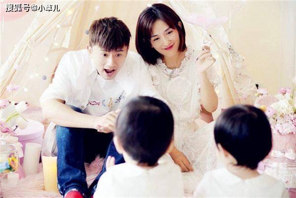 吃西餐时，喝掉柠檬水还不算丢人，但让服务员看到这会一脸坏笑