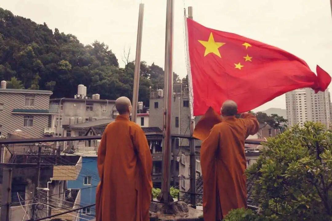 逃离未知丛林