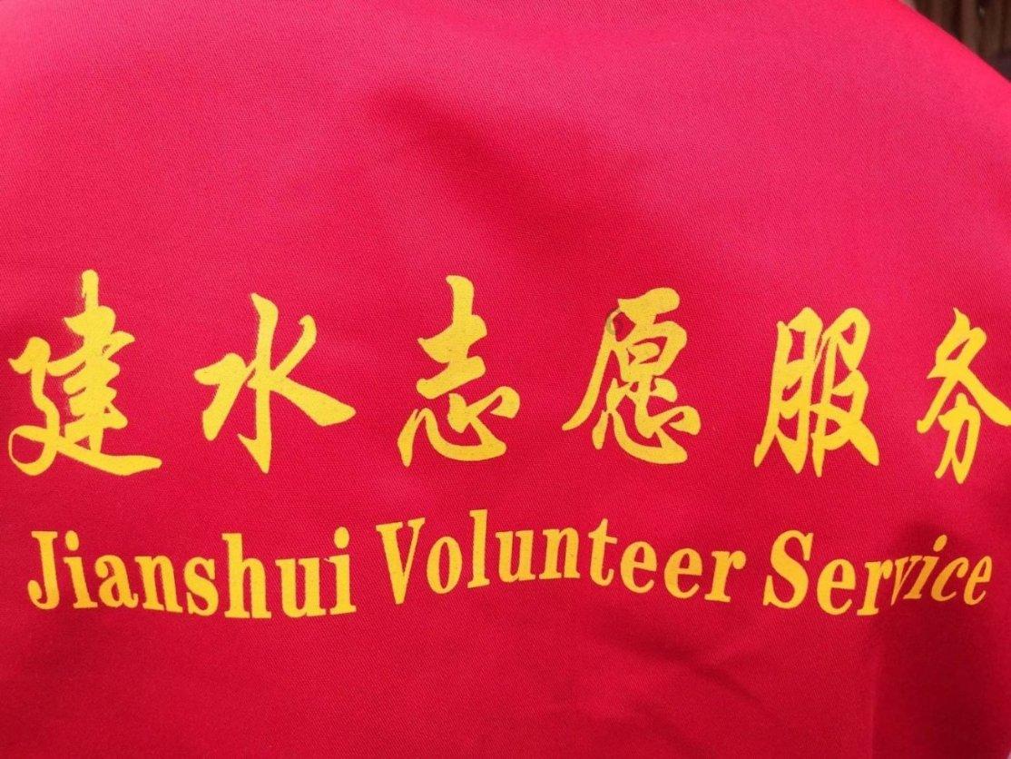 库克反对无效，欧盟用法律「砸开」封闭的iOS生态 | 钛媒体焦点