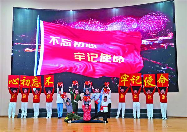 智己LS6已“杀疯”五周连续问鼎全品类销冠,完成开年五连胜