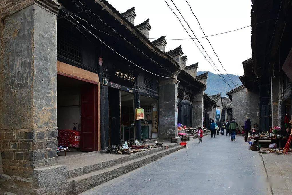机智问答网页-聪明有趣的茶壶应该对到主人还是客人在线问答平台