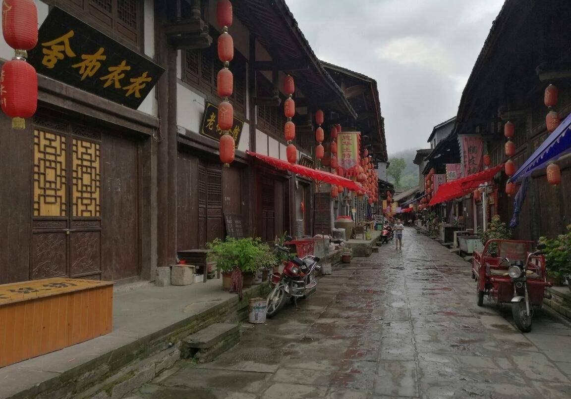 去牙结石用这些方法就行!效果好成本低!顽固牙石随便一碰就掉!