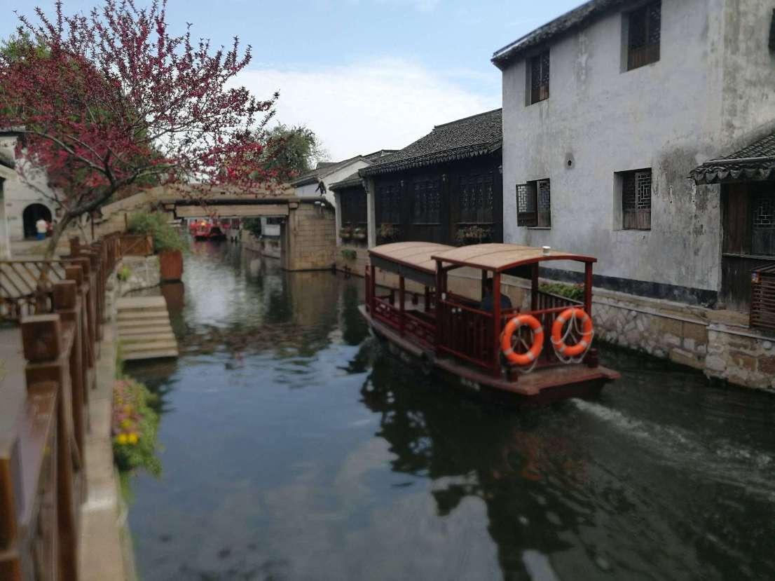 三种怪物，两个罗生门，一场祝福