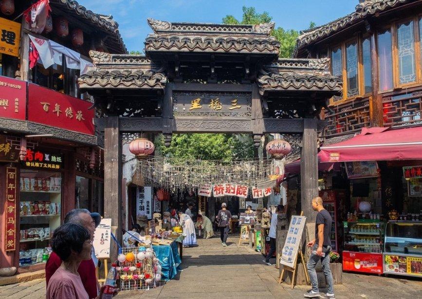 小猫钓鱼游戏龙王版有船